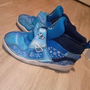 Nike Air Jordan 8 Retro GS "Snowflake" Sneakers